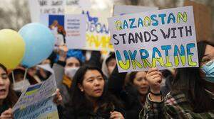 Kasachstan deutet Abrücken von Russland an