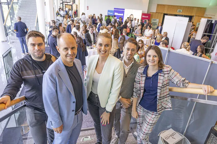 Das Team der Jungen Wirtschaft: Tobias Suntinger, Martin Figge, Nika Basic und Hannah Widnig (von links nach rechts)