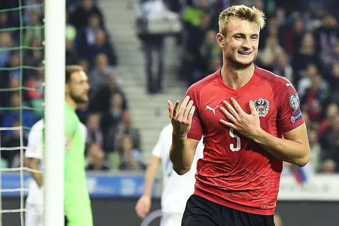Stefan Posch: 4 In seinem erst vierten Länderspiel traf der Steirer erstmals im Nationalteam. Verteidigte auf der rechten Abwehrseite gewohnt solide, einziges Manko: Offensiv kam zu wenig. 