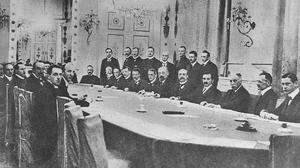 Die österreichische Delegation bei den Verhandlungen in Saint-Germain