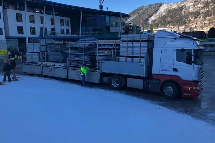Trotz der bereits laufenden Vorbereitungsarbeiten ...