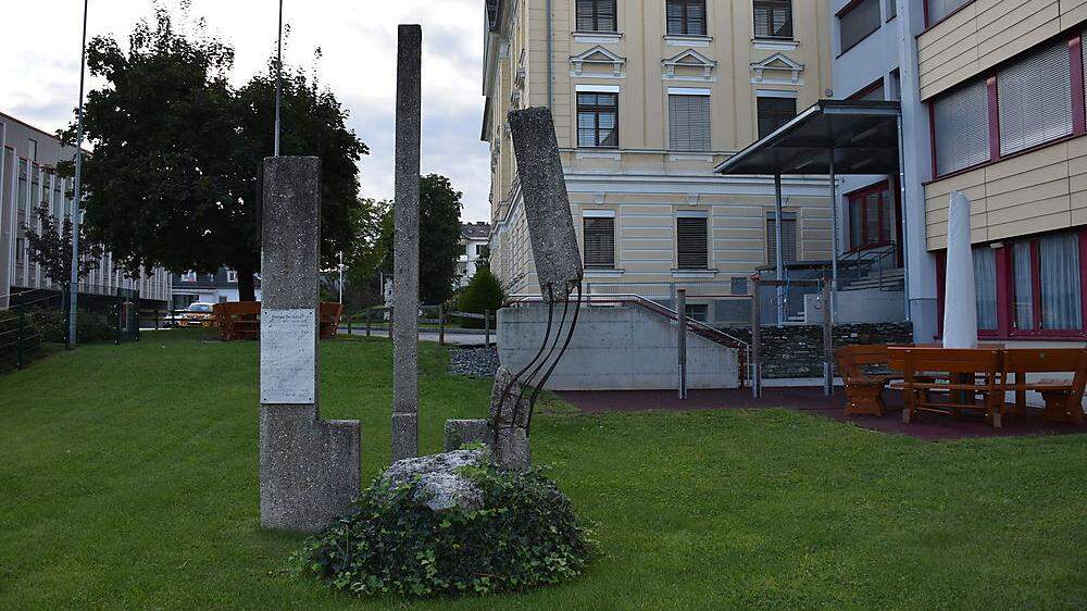 Das Hans-Steinacher-Denkmal in der Bezirksstadt Völkermarkt wird nach dem einstimmigen Stadtratsbeschluss adaptiert