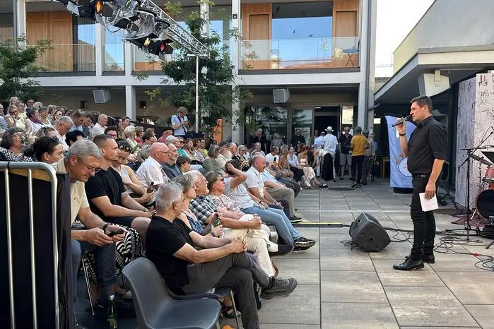 Mit 53 TeilnehmerInnen aus fünf Bundesländern konnte ein neuer Teilnehmerrekord verzeichnet werden. 
Betreut und unterrichtet wurden sie von elf renommierten DozentInnen. Für besondere vokale Akzente sorgten die Sängerinnen des Workshops