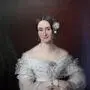 Die Kunsthistorikerin Gabriele Reiterer zeichnet anhand von Tagebüchern und Briefen ein Bild von Anna Plochl, das über das bisher dominierende, nämlich das der Ehefrau des Habsburger-Prinzen, hinausreicht