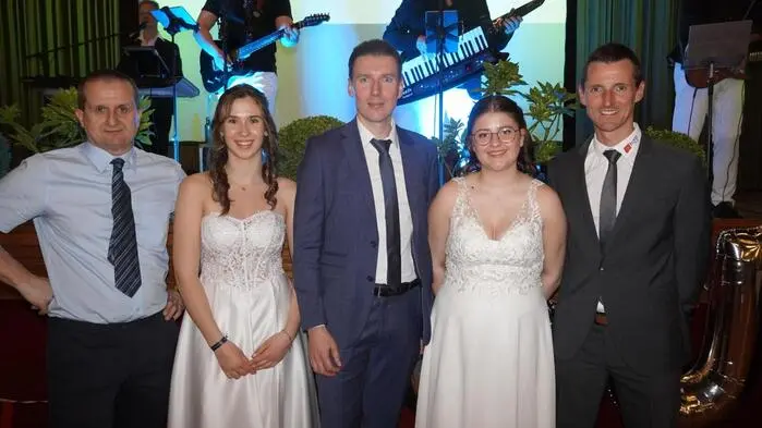 Das Ballkomitee (von links): Michael Glantschnig, Elisa Mößlacher, Erich Huber, Antonia Wildbahner und Alexander Kruse