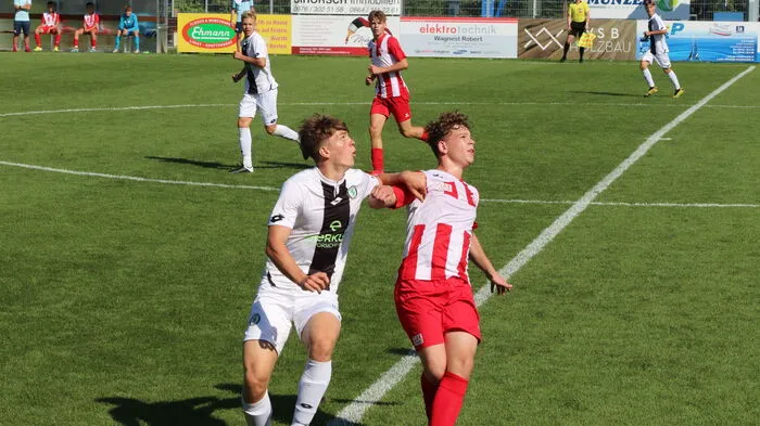 Mit dem Derby Akademie Steiermark Sturm Graz gegen die GAK Juniors 1902 wurde der Lipizzanerheimatcup 2020 in Ligist eröffnet.