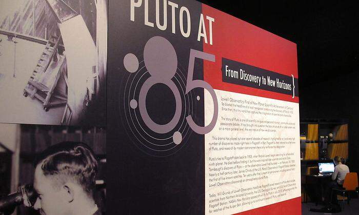 Im Lowell-Observatorium in Flagstaff/Arizona läuft dieses Jahr eine eigene Pluto-Ausstellung