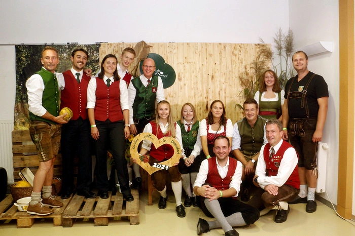 ...veranstaltete die Trachtenmusikkapelle Ottendorf