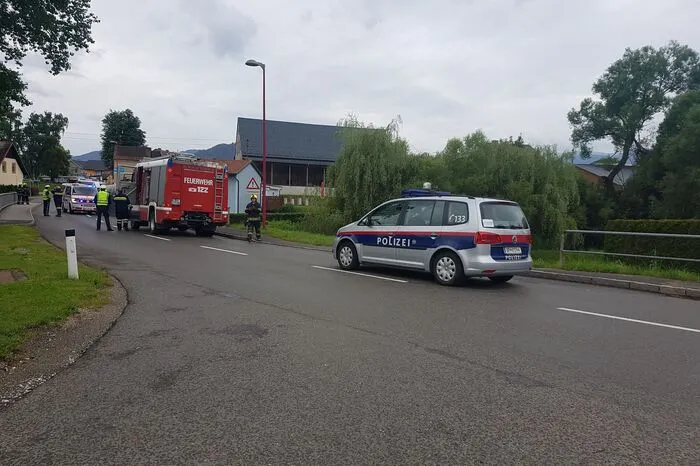 Traktorfahrer verstorben: In Fohnsdorf erlitt ein Landwirt einen Notfall am Steuer, für ihn kam jede Hilfe zu spät.