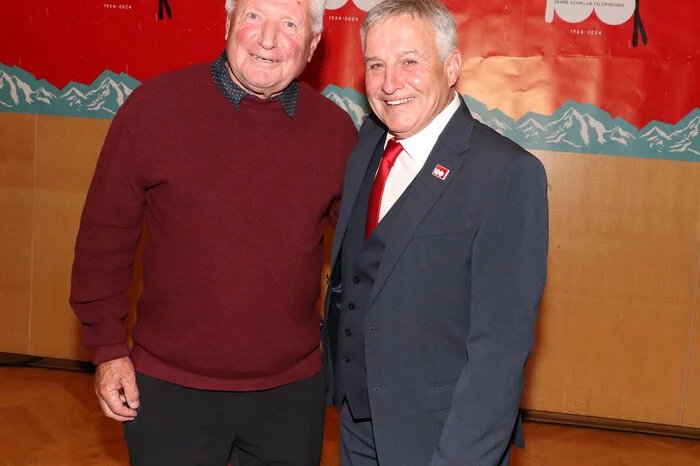 Seit 1966 (58 Jahre) ist Sigi Kräuter (am Foto Links) aktives Mitglied beim Skiklub Feldkirchen.