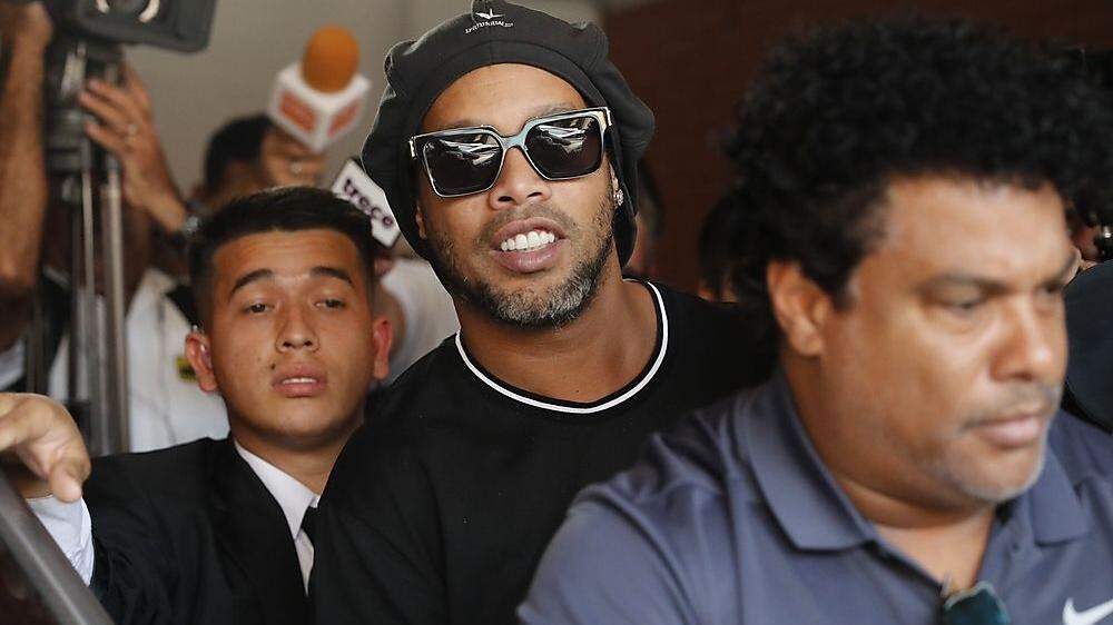 Ronaldinho feierte im Gefängnis