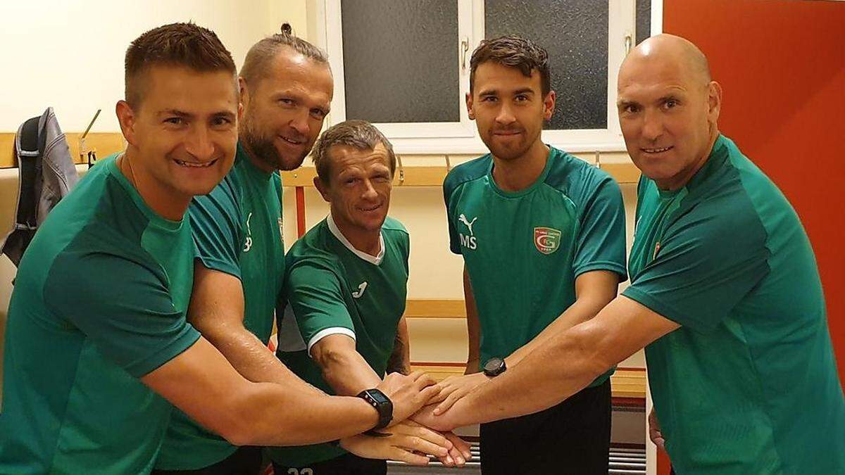 Ein eingeschweißtes Team: Hannes Truskaller mit seinen Trainer-Kollegen Bernhard Pufitsch, Siggi Winkler, Michael Siller und Gottfried Pichler