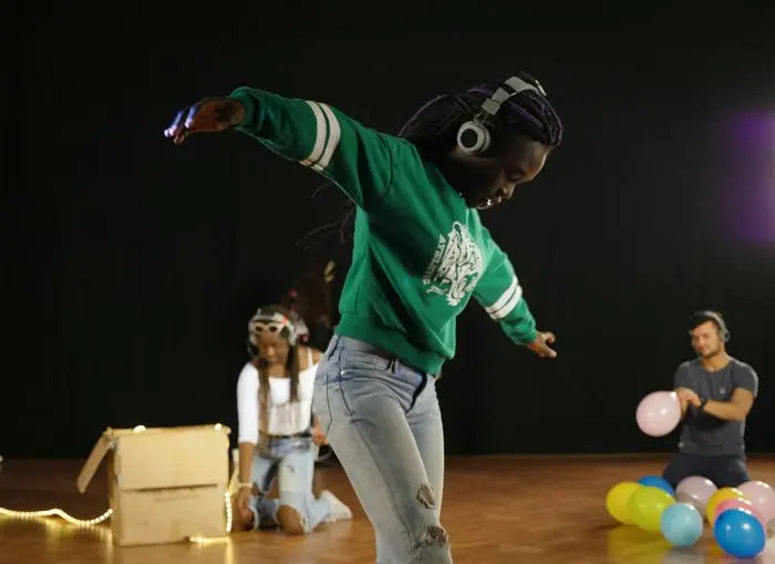 Gemeinschaftsprojekt in 18 Sprachen: „The Choreography“