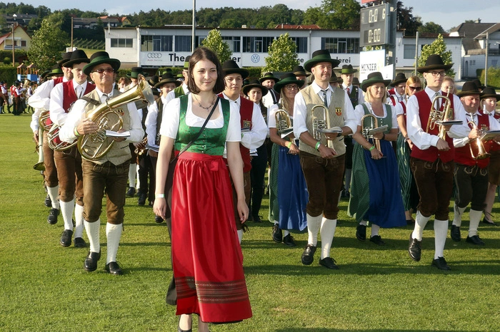Ein fulminantes "Großereignis der Blasmusik", das von ...