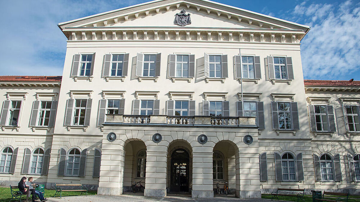 GRAZ: Aufregung um Kunstuni-Gagen