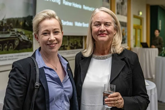 Ingrid Kornberger (APA) und Inge Farcher (Landespressedienst)