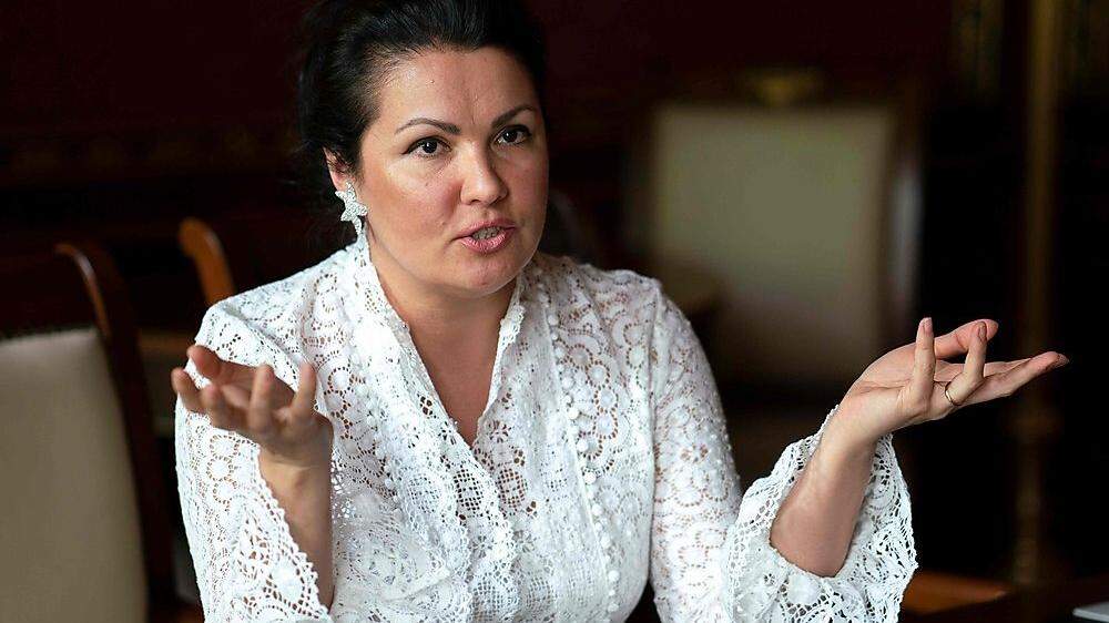 Opern-Diva Anna Netrebko: wieder Auftritt abgesagt