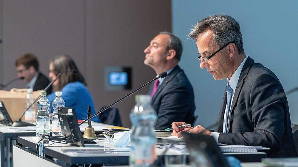 Bürgermeiser Siegfried Nagl (ÖVP) und Vize Mario Eustacchio (FPÖ) ziehen die schwarz-blaue Koalition