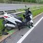 Der Lenker des Motorrads wurde bei dem Zusammenstoß unbestimmten Grades verletzt
