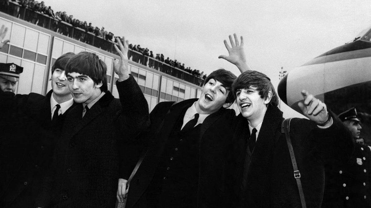 Ein Archivbild von 1964 (von links nach rechts): John Lennon, Ringo Starr, Paul McCartney, George Harrison