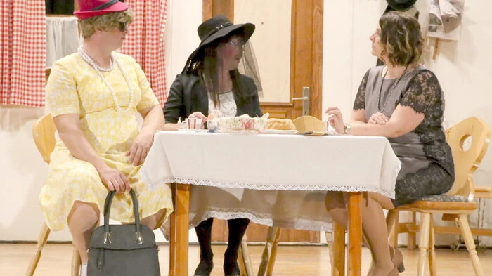 Ob in Althofen oder in Guttaring: Immer, wenn die Guttaringer Laienschauspieler zur Theateraufführung laden, sind kräftige Anschläge auf die Lachmuskeln vorprogrammiert. 