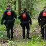 Polizisten waren seit Tagen auf der Suche nach Valeriia (9). Nun wurde ihre Leiche in einem Wald gefunden