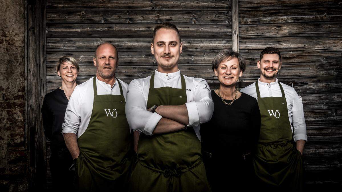 Küchenchef Florian Wörgötter (Mitte) und sein Team