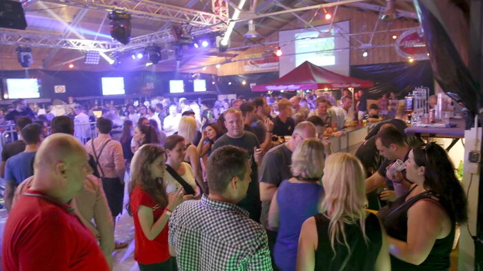 War das eine tolle Party-Nacht! Die Freiwillige Feuerwehr (FF) Thalsdorf lud am Wochenende zur „22. Super-Power-Night“ in den Gasthof Joas nach Thalsdorf in der Gemeinde St. Georgen/Längsee.