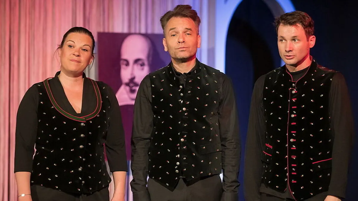 Katarina Hartmann, Alexander Kuchinka und Michael Kristof-Kranzelbinder blödeln sich ab 30. Jänner in den Klagenfurter Kammerlichtspielen wieder durch "Shakespeares Sämtliche Werke... leicht gekürzt"