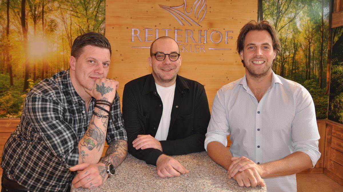 <strong>Küchenchef Ralph Kollnitzer, Restaurantleiter Patrick Kranl und Reiterhof-Chef Andreas Stückler (von links)</strong>