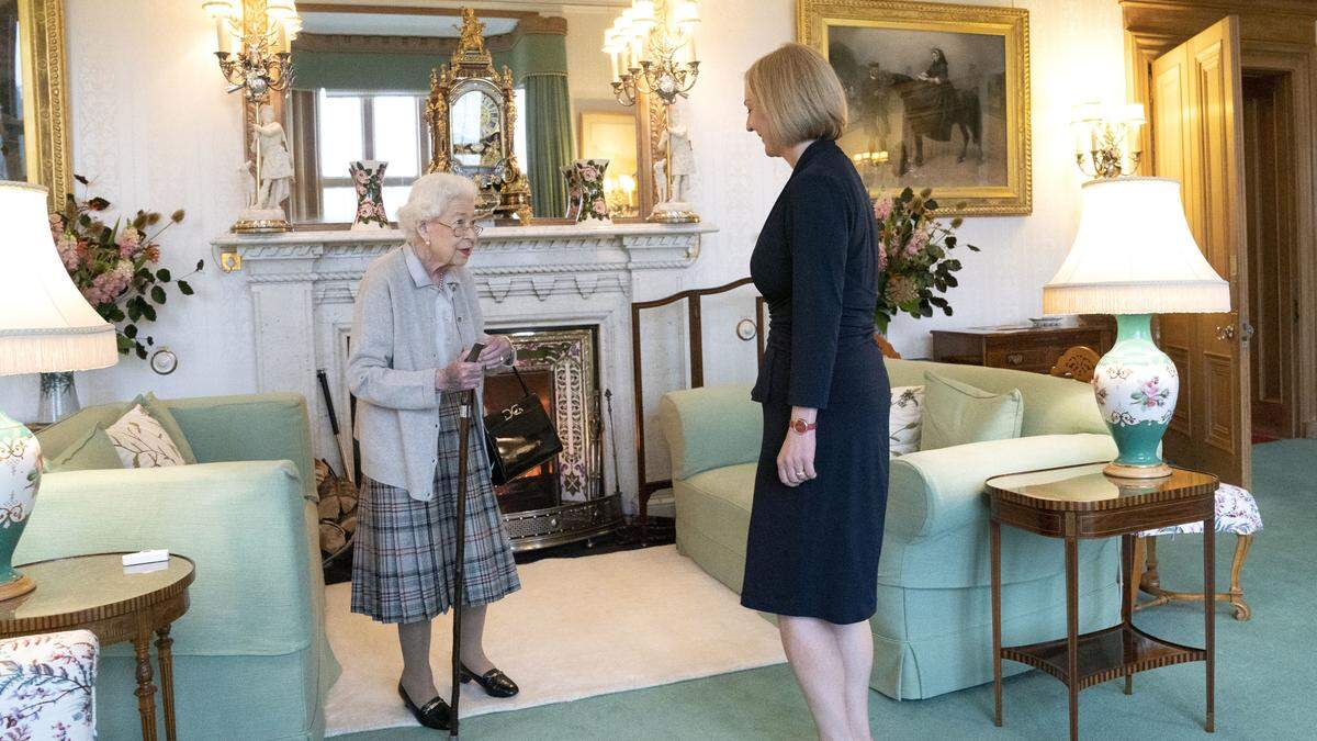 Die  96 Jahre alten Monarchin empfing Liz Truss auf Schloss Balmoral in Schottland