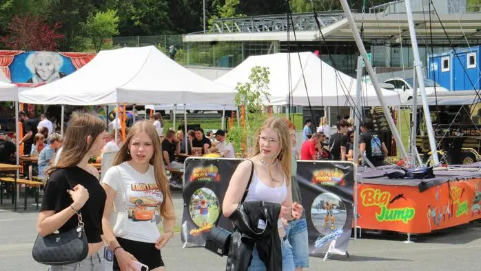 Liebhaber von internationaler Küche wurden beim Food & Fun-Festival im Bereich des Freizeitzentrums Stallhofen an drei Tagen mit kulinarischen Köstlichkeiten rund um die Welt verwöhnt.
