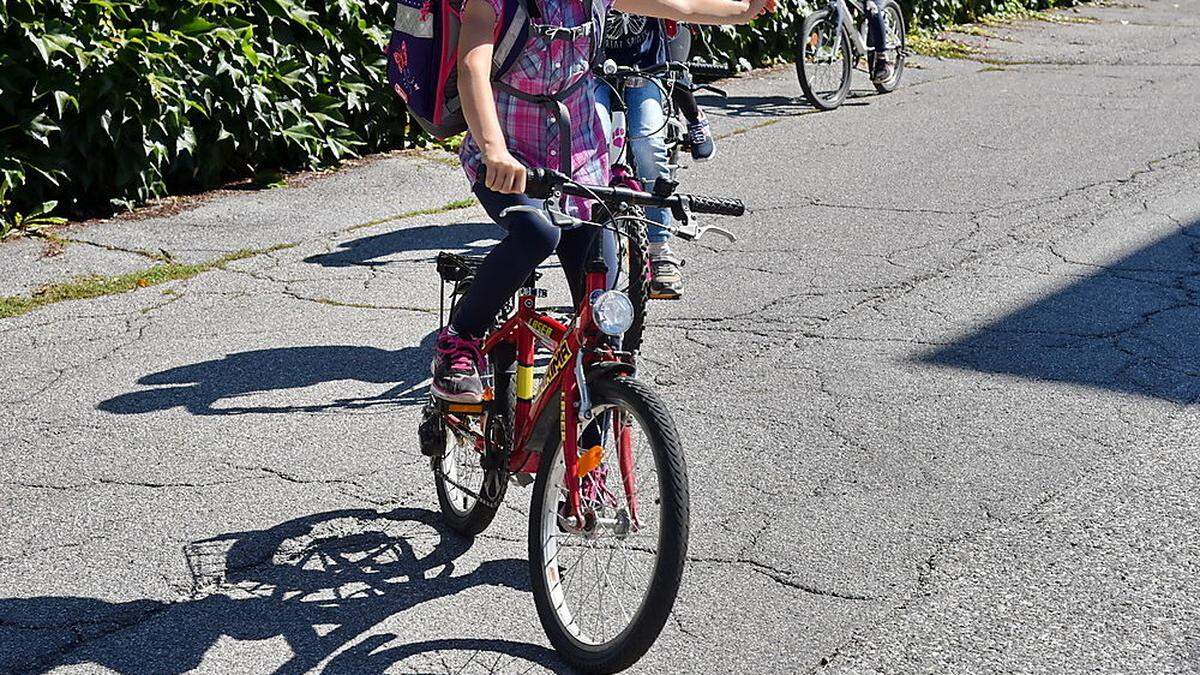 In der Adolf-Purtscher-Straße wurde ein Kinderfahrrad gestohlen