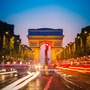 Der Arc de Triomphe in Paris | Paris sagt den SUVs den Kampf an