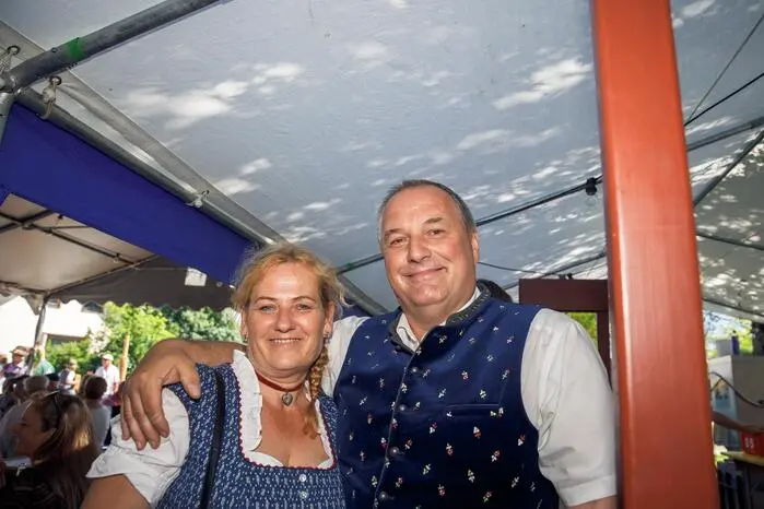 Gefeiert wurde in Tracht