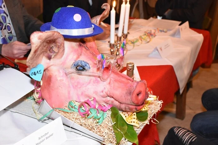 Alle Bilder der Faschingsveranstaltung sehen Sie hier!