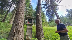 Ein Kraftort ist das Jägerkreuz auf dem Weg zur Terenbachalm