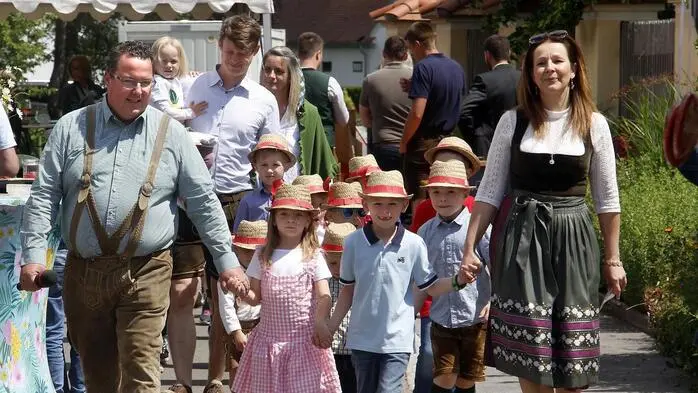 Kulinarik, Spiel und Spaß für die ganze Familie! Das „Altenmarkter Herzerlfest“ präsentierte sich im großen Format eines Familienfestes unter Mitwirkung ortsansässiger Vereine.