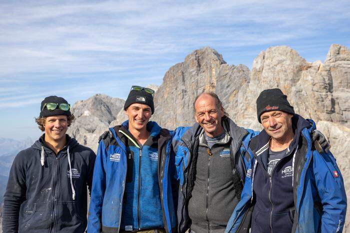 Herbert Pichler und sein Dachdecker-Team sind Teil der 60-köpfigen Arbeiterschar auf der „höchsten Baustelle Österreichs“