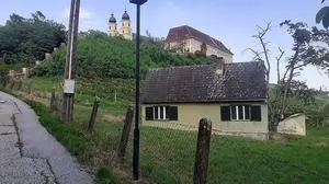 Am Schulmessweg sollen die zwei neuen Wohngebäude errichtet werden 