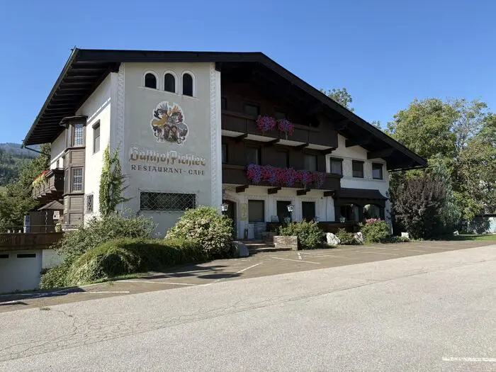 Der Restaurantbetrieb wurde in einen Frühstücksbetrieb umgewandelt