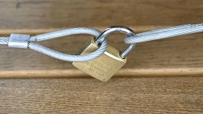 Aus der Wirtschaft werden Forderungen nach einem Lockdown-Ende am 13. Dezember laut.