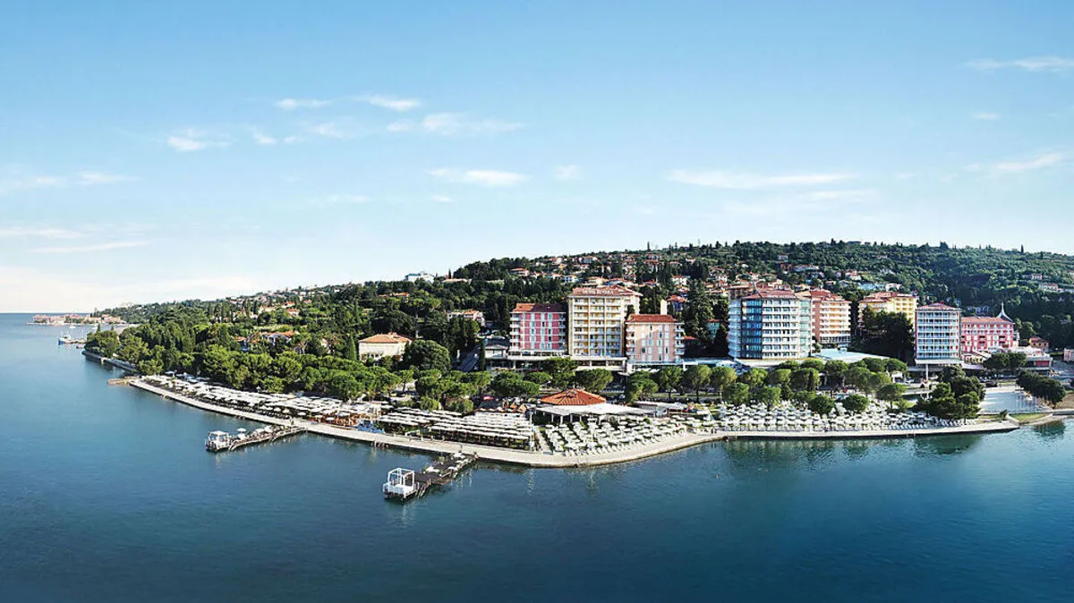 Die LifeClass-Hotels liegen allesamt nur wenige Schritte vom Meer entfernt