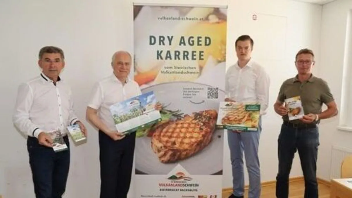 Franz Fartek, Johann Seitinger, Johann Kaufmann und Karl Buchgraber präsentierten Bienenweiden und Vulkanlandschweinefleisch