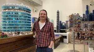 Herr über 10.000 Kilogramm Lego: Manfred Schmelzer