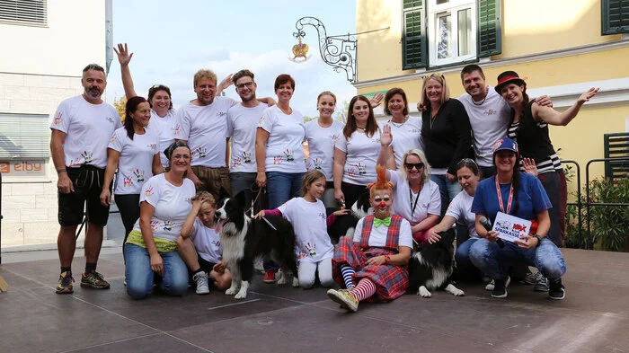 Lee Ann Brenner mit ihrem Team von den Kinderfreunden Weiz und Freunde organisierten wieder ein tolles Familienspielefest in Weiz.