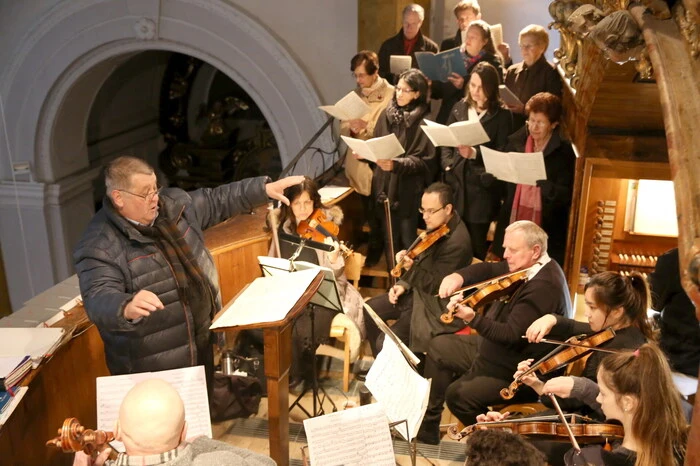 Der Chor und das Orchester der Stadtpfarrkirche St. Nikolaus zu Straßburg luden zum Auftakt der „Musica Sacra 2018“ in das Gotteshaus ein.