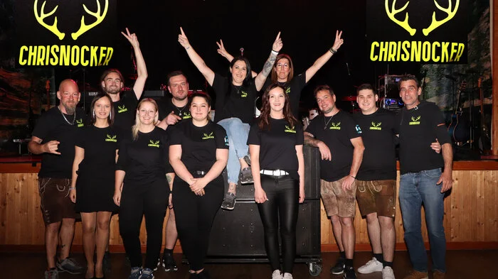 Der Verein zur Erhaltung von Brauchtum und Tradition „Chrisnocker Bad Kleinkirchheim“,
mit Obmann Christian Stampfer, Kassier Bianca Brunner und der Schriftführer Rafael Pirker und  ihrem Team.
