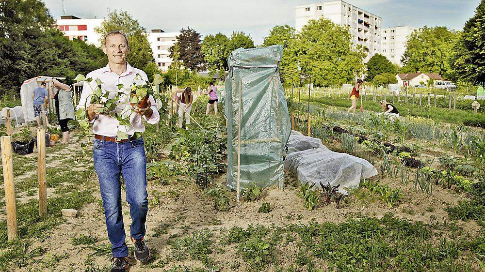 Bild aus der vergangenen Saison: Gründer Christian Stadler in einem seiner Morgentaugärten