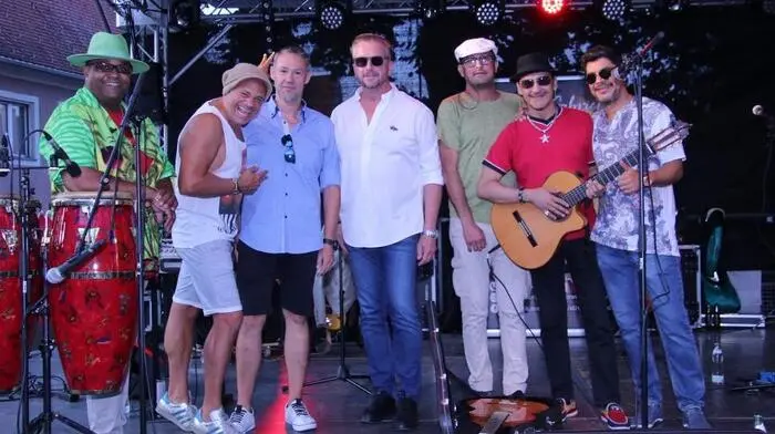 Ein Sommerabend mit Temperaturen wie in der Karibik, dazu die wohl beste kubanisch-lateinamerikanische Band der Alpenrepublik, das war der neunte Abend des Köflacher Musiksommers 2024.
